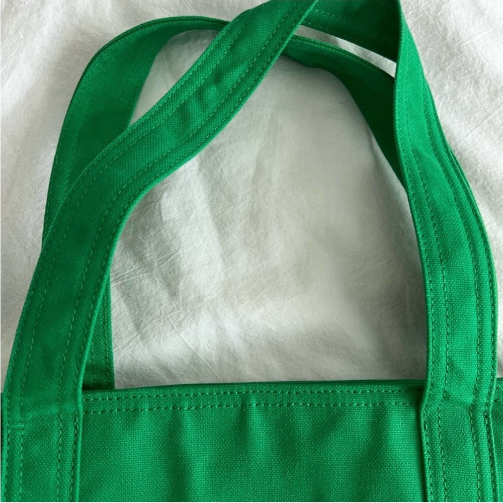 BOTTEGA VENETA Jumbo Canvas Tote - Beautiful Green - Picture 9 of 10